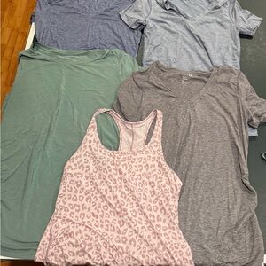 Gap Breathe Women's Maternity shirts bundle